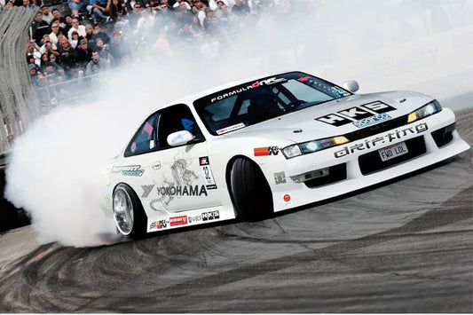 ¿Qué es el Drifting? Historia, Técnicas y los Mejores Autos para Practicarlo